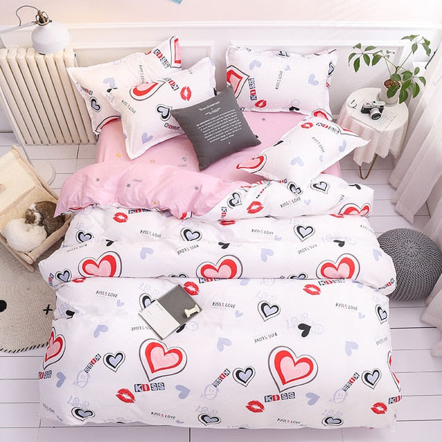 Classic Red Christmas Snowflake Bedding Set Unicorn Bed Linen Duvet Cover Flat Sheet Pillowcase Sets Queen King Twin Full Size
